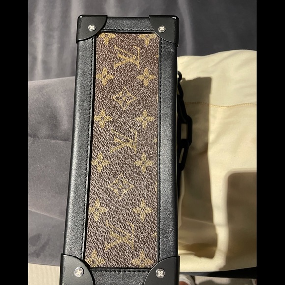 LOUIS VUITTON Soft Trunk Bag Solar Ray Monogram - Picture 11 of 16